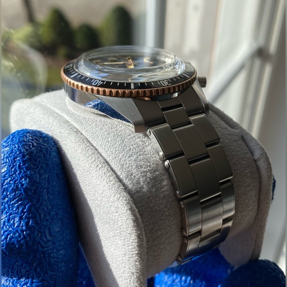 SOLD: Oris - 65 Diver Chronograph - 43mm - Picture 5 of 10